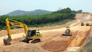 Không để xảy ra tình trạng mua đi bán lại mỏ vật liệu trong xây dựng cao tốc Bắc – Nam