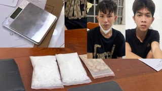 Bắt 2 “Gen Z” mua bán ma túy