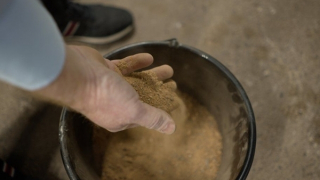 “Pin cát” và câu chuyện năng lượng xanh