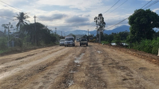 Đề nghị khẩn trương khắc phục hư hỏng trên quốc lộ 19