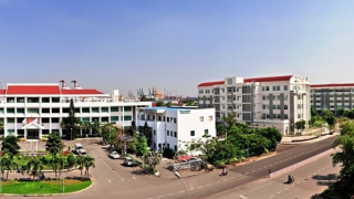 Cần thực hiện “một cửa, tại chỗ” để tháo gỡ khó khăn cho doanh nghiệp khu công nghiệp, khu chế xuất