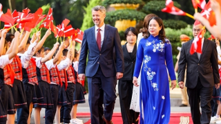 Phó Chủ tịch nước chủ trì lễ đón Thái tử Đan Mạch Frederik