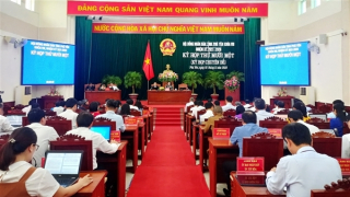 Miễn nhiệm chức danh Chủ tịch UBND tỉnh Phú Yên đối với ông Trần Hữu Thế