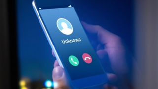 Khi nhận được cuộc gọi có dấu hiệu lừa đảo, người dân cần làm gì?