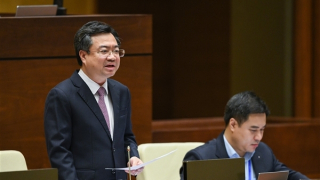 Bộ trưởng Bộ Xây dựng nêu giải pháp đưa giá nhà ở xã hội phù hợp thu nhập người dân