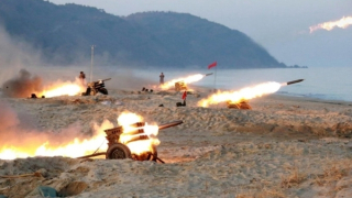 Một quả tên lửa đã bay vượt ranh giới