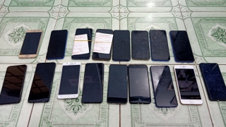 Tổ 171 bắt nhóm trộm 93 điện thoại di dộng