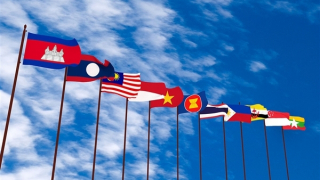 Củng cố đoàn kết, thống nhất và vai trò trung tâm của ASEAN
