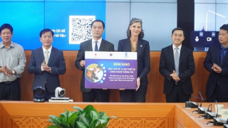 Hơn 2.000 cán bộ y tế ở cơ sở được đào tạo, kết nối dịch vụ y tế từ xa