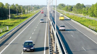 "Thúc" địa phương bàn giao mặt bằng trước 20/11 để khởi công cao tốc Bắc Nam