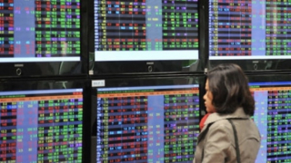 “Cháy túi” vì đầu tư chứng khoán quốc tế