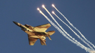 Israel bắn phá sân bay Syria, 2 binh sĩ thiệt mạng