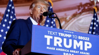 Cựu Tổng thống Donald Trump chính thức tuyên bố tranh cử năm 2024