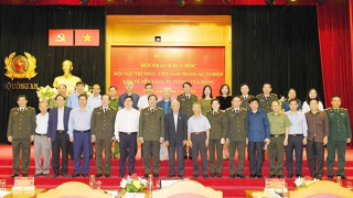 Đội ngũ trí thức có vai trò quan trọng trong sự nghiệp bảo vệ nền tảng tư tưởng của Đảng