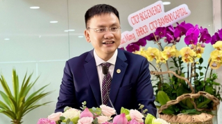 Vừa bị bán giải chấp do sự cố, Chủ tịch Bamboo Capital lập tức đăng ký mua vào