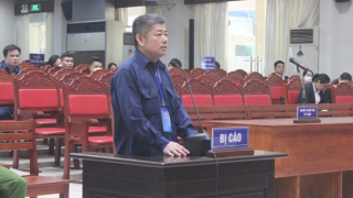 Đại án 200 triệu lít xăng lậu: Các bị cáo "cộm cán" bị đề nghị mức án từ 9 - 17 năm tù