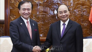 Chủ tịch nước Nguyễn Xuân Phúc tiếp Thống đốc tỉnh Kanagawa (Nhật Bản)