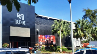 Vụ đột kích vũ trường lớn nhất đất Cảng: Bị đình chỉ vẫn cố tình hoạt động