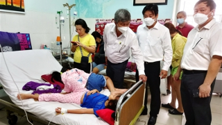 Vụ ngộ độc thực phẩm ở Nha Trang: Còn 211 học sinh đang điều trị