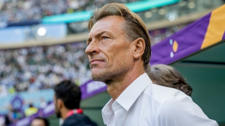 Điều ít biết về HLV Ả Rập Xê Út khiến Messi “ôm hận”