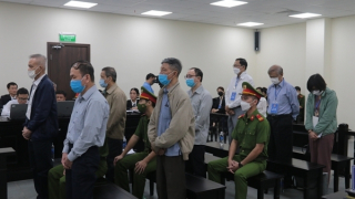 Cựu Thứ trưởng Cao Minh Quang bị tuyên phạt 30 tháng tù treo