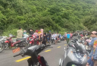 Tìm thấy thi thể nam sinh mất tích do trượt chân rơi xuống suối