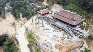 Phá rừng làm “biệt phủ” ở Thung Mây (bài 1)