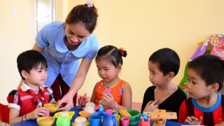 Hỗ trợ giáo viên mầm non, tiểu học ngoài công lập gặp khó khăn do COVID-19