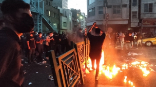 Hơn 300 người mất mạng vì biểu tình ở Iran