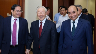 Vùng đồng bằng Sông Hồng cần thực hiện tốt vai trò là trung tâm đầu não chính trị - hành chính quốc gia và động lực phát triển kinh tế hàng đầu của đất nước