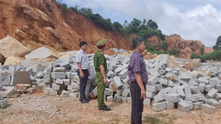 Kiểm tra, xử lý các điểm khai thác đất đá trái phép ở Phú Yên sau tai nạn chết người