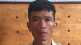 Đột nhập nhà bạn gái lúc nửa đêm để hiếp dâm