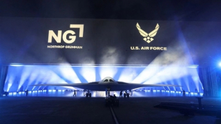 Mỹ trình làng máy bay ném bom tàng hình mới siêu hiện đại