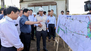 Thủ tướng khảo sát một số dự án trọng điểm tại Bạc Liêu