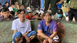 Vây bắt 70 con bạc trong trường gà "kín cổng cao tường"