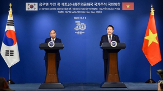 Việt Nam - Hàn Quốc nâng cấp quan hệ lên Đối tác chiến lược toàn diện