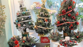 Sôi động thị trường quà tặng, đồ trang trí Giáng sinh