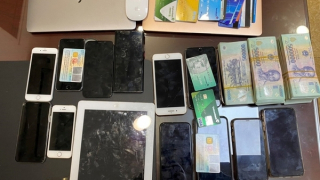 Tạm giữ 12 đối tượng trong đường dây đánh bạc trên 3.000 tỷ đồng