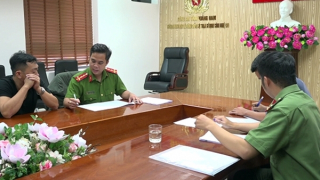 Tạm giữ 13 đối tượng trong đường dây cá độ bóng đá lên đến 65 tỷ đồng