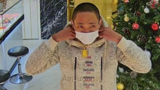 Truy tìm đối tượng cướp tiệm vàng tại Bắc Giang