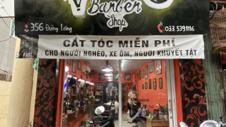 Tiệm cắt tóc miễn phí cho người nghèo tại Hà Nội