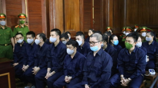 Vợ Nguyễn Thái Luyện quản lý con dấu của 22 công ty con