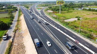 Hồi đáp về đề xuất xây 3 trạm dừng nghỉ trên cao tốc dài nhất miền Tây