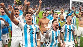 Argentina vào bán kết gặp Croatia