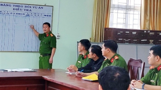 Trung tá Công an 10 năm  liên tục là Chiến sĩ thi đua cơ sở