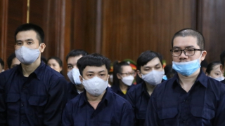 Vụ án Alibaba: Đến tòa đòi quyền lợi theo di nguyện của con