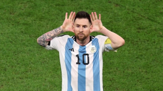 Con đường riêng của Messi