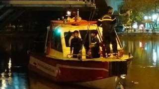 Tìm kiếm người đàn ông đuối nước do nhảy rạch vớt cano đồ chơi