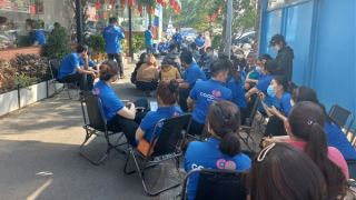 Nhân viên siêu thị Co.opmart ngừng việc tập thể vì “giám đốc quá hà khắc”