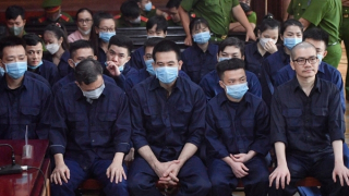 Vụ án Aliababa: Làm phục vụ để “nắm cơ hội đầu tư”